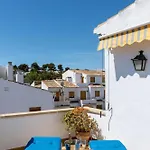Cala Blanca خافييا